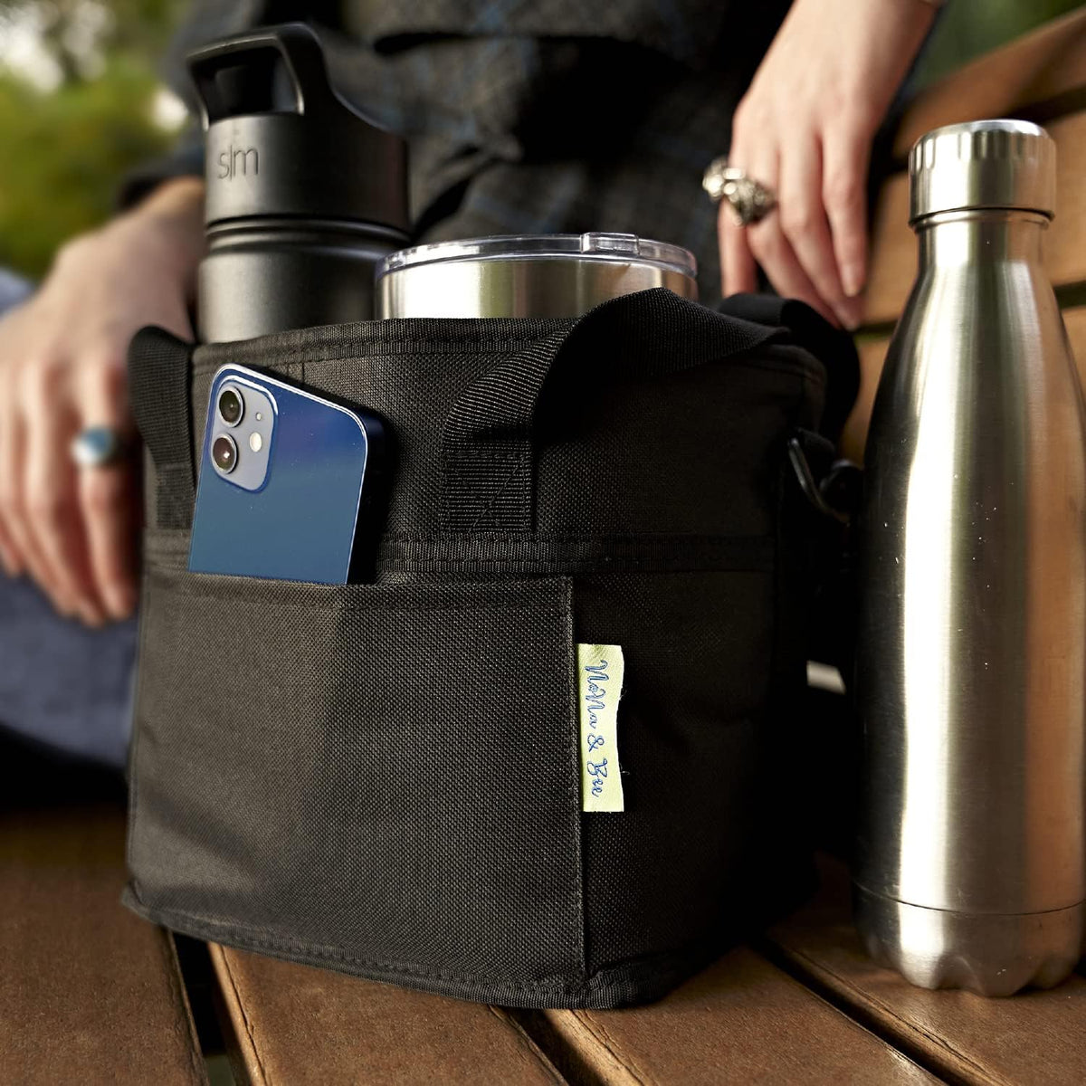 Loves™ 4-Bottle Carrier Bag – Stay Organized Anywhere